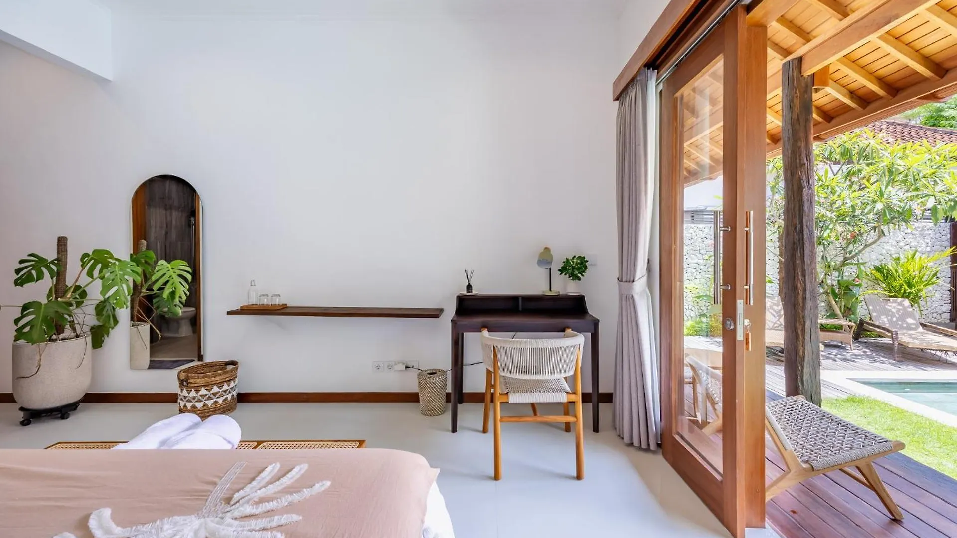 Villa Marsin Umalas - 10 Minutes To Finns Beach Club Indonesia